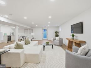 858 N Greenbrier Street, Arlington VA 22205