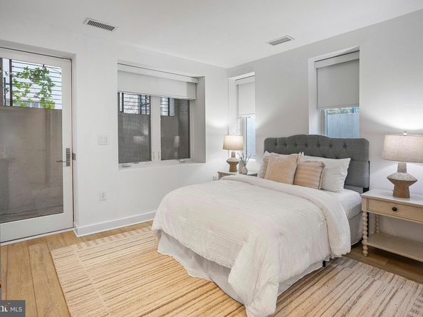 1101 Q Street NW 103, Washington DC 20009