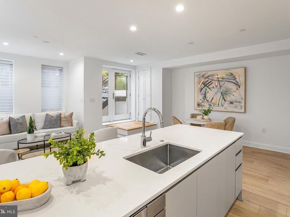 1101 Q Street NW 103, Washington DC 20009