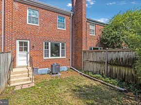 210 Aspen Street, Alexandria VA 22305