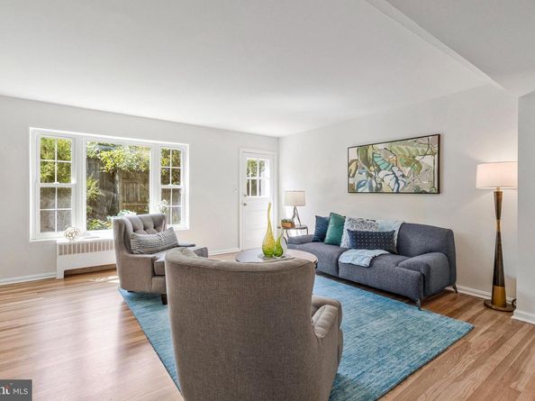 210 Aspen Street, Alexandria VA 22305