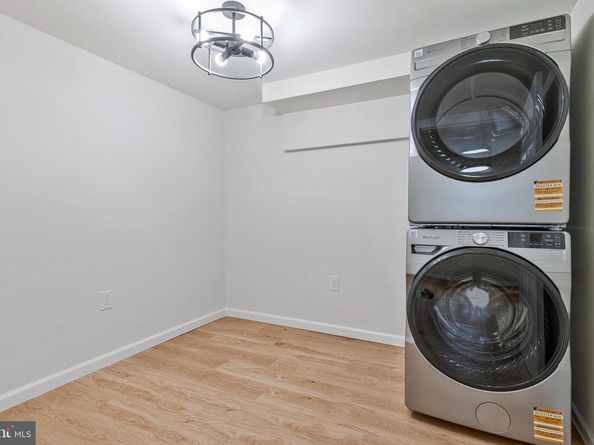 210 Aspen Street, Alexandria VA 22305