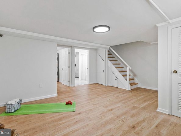 210 Aspen Street, Alexandria VA 22305