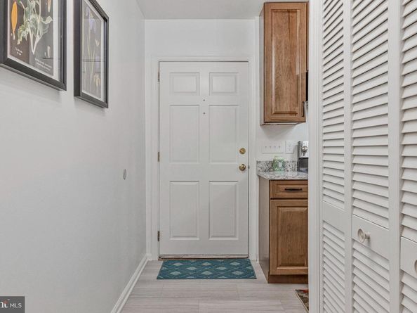 210 Aspen Street, Alexandria VA 22305