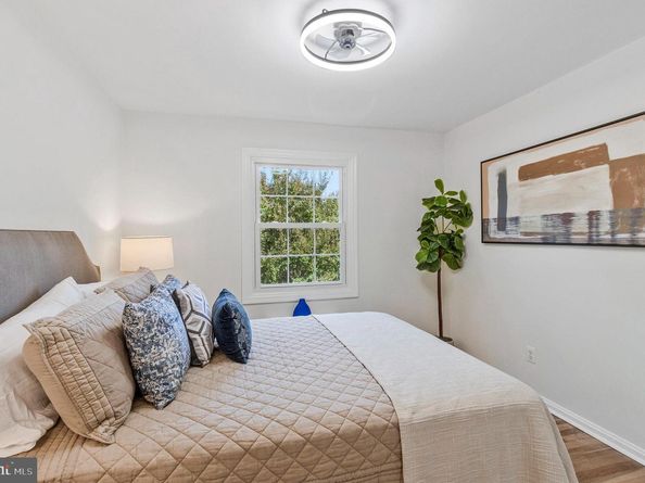 210 Aspen Street, Alexandria VA 22305