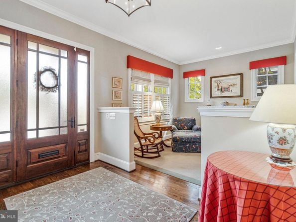 1318 N Jackson Street N, Arlington VA 22201