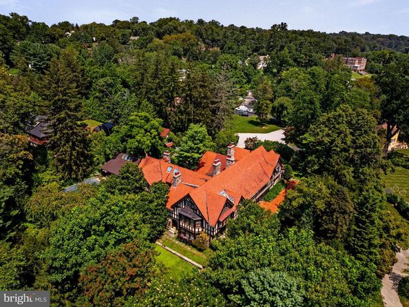 408 Barbara Lane, Bryn Mawr PA 19010