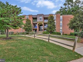 8300 Tobin Road 34, Annandale VA 22003