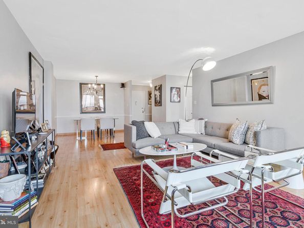 801 N Pitt Street 1006, Alexandria VA 22314