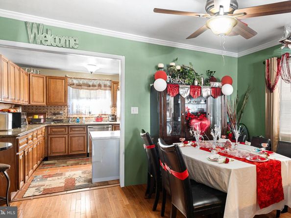 228 Bartlett Avenue, Sharon Hill PA 19079