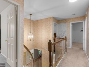 812 Green Ridge Circle, Langhorne PA 19053