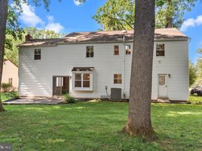 812 Green Ridge Circle, Langhorne PA 19053