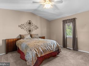 812 Green Ridge Circle, Langhorne PA 19053