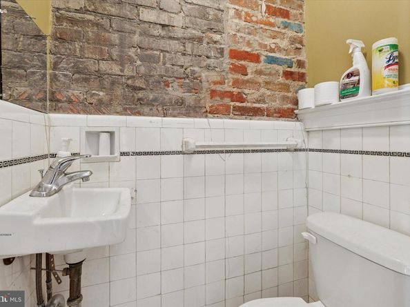 1428 Germantown Avenue, Philadelphia PA 19122