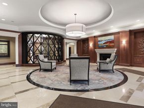 8220 Crestwood Heights Drive 708, Mclean VA 22102