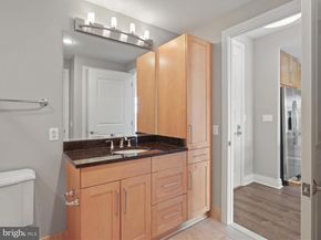 8220 Crestwood Heights Drive 708, Mclean VA 22102