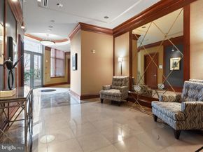 8220 Crestwood Heights Drive 708, Mclean VA 22102