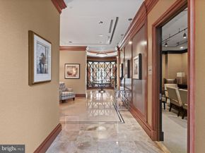 8220 Crestwood Heights Drive 708, Mclean VA 22102