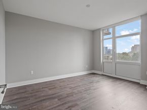 8220 Crestwood Heights Drive 708, Mclean VA 22102