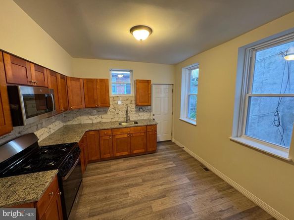 5832 Windsor Avenue, Philadelphia PA 19143