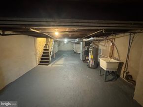 5832 Windsor Avenue, Philadelphia PA 19143