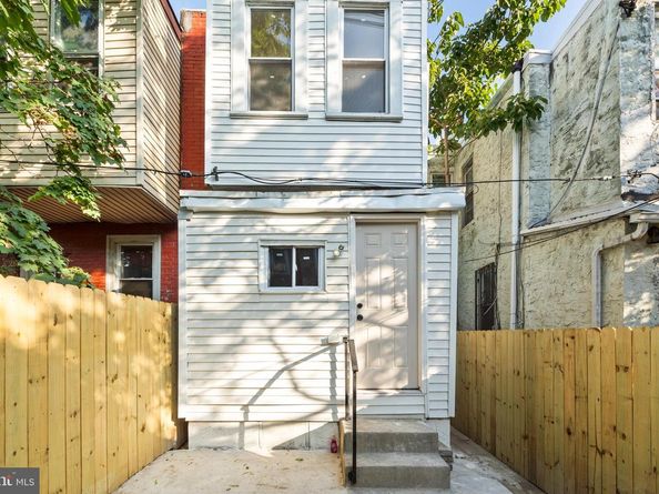 6352 Reedland Street, Philadelphia PA 19142