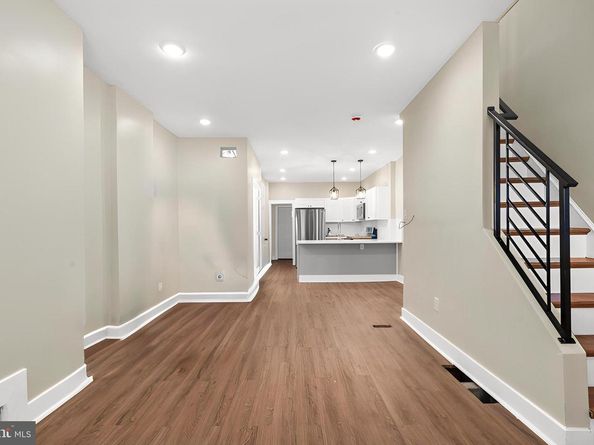 6352 Reedland Street, Philadelphia PA 19142