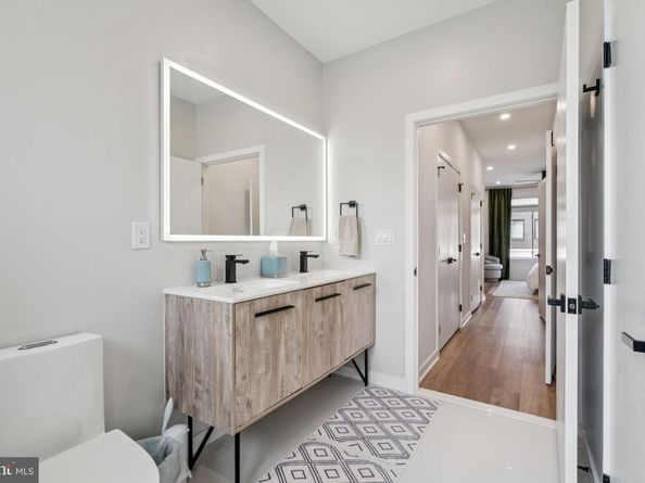 1611 Germantown Avenue, Philadelphia PA 19122