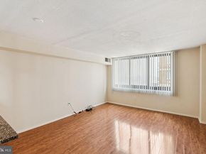 1420 Locust Street 28H, Philadelphia PA 19102
