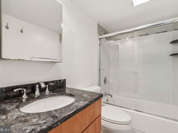 1420 Locust Street 28H, Philadelphia PA 19102