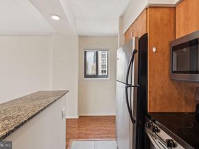 1420 Locust Street 28H, Philadelphia PA 19102