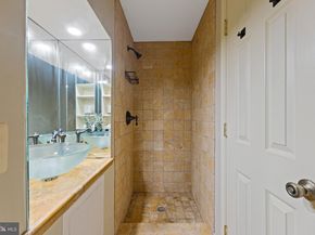 719 Gibbon Street, Alexandria VA 22314