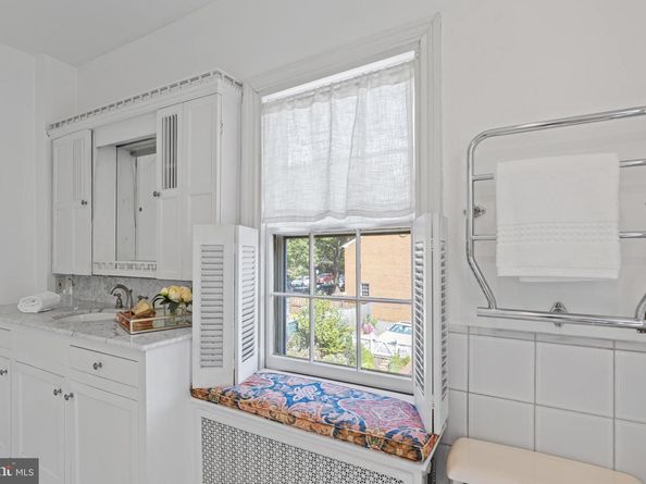 719 Gibbon Street, Alexandria VA 22314
