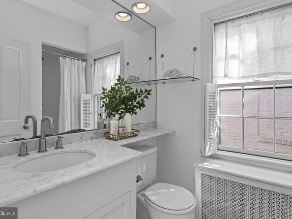 719 Gibbon Street, Alexandria VA 22314