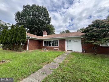 499 Collins Drive