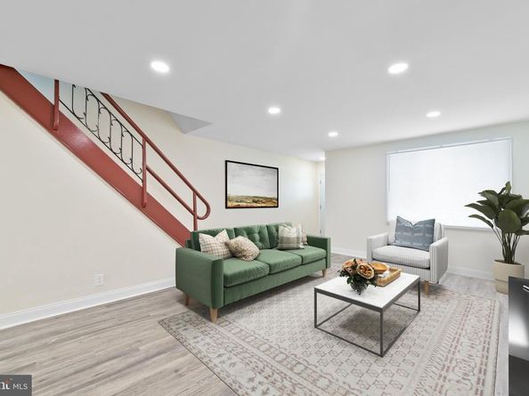 2712 Knorr Street, Philadelphia PA 19149