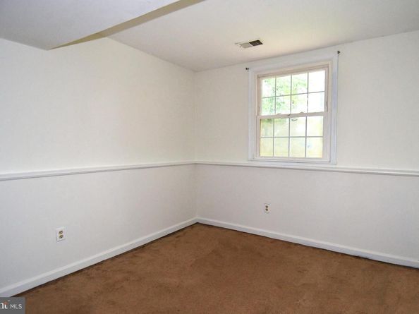 12703 Longleaf Lane, Herndon VA 20170