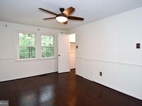 12703 Longleaf Lane, Herndon VA 20170