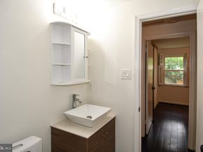12703 Longleaf Lane, Herndon VA 20170