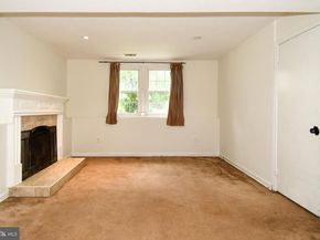 12703 Longleaf Lane, Herndon VA 20170