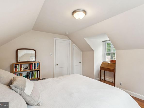 744 Clarendon Road, Penn Valley PA 19072