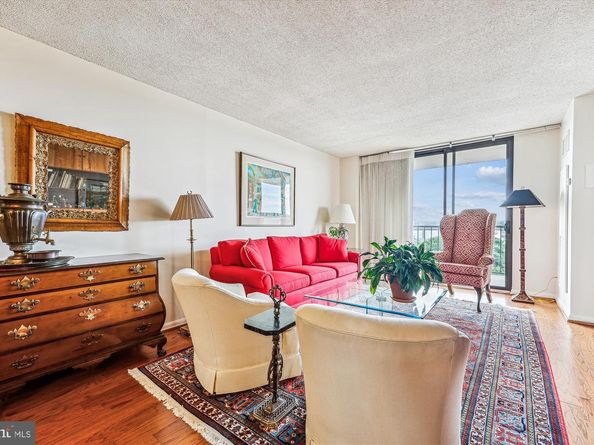 7420 Westlake Terrace 1202, Bethesda MD 20817