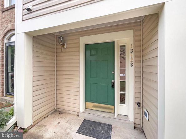 13123 Copper Brook Way, Herndon VA 20171