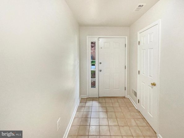 13123 Copper Brook Way, Herndon VA 20171