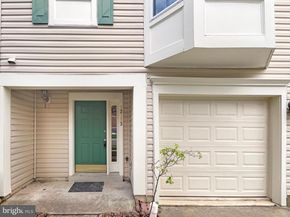 13123 Copper Brook Way, Herndon VA 20171