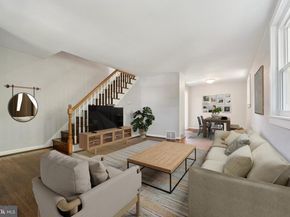 2111 Delmar Drive, Folcroft PA 19032