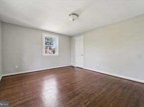2111 Delmar Drive, Folcroft PA 19032