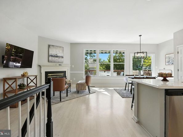 2904 Mainstone Drive, Fairfax VA 22031