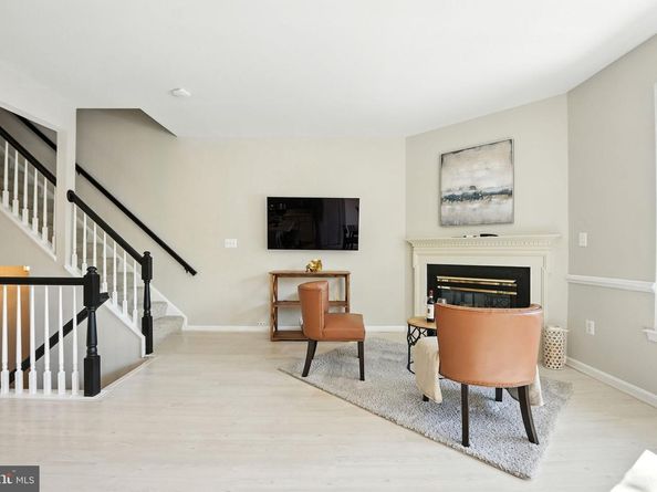 2904 Mainstone Drive, Fairfax VA 22031
