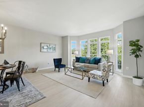 2904 Mainstone Drive, Fairfax VA 22031